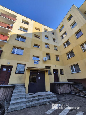 Czteropokojowe mieszkanie dla rodziny/os. Kmiecie