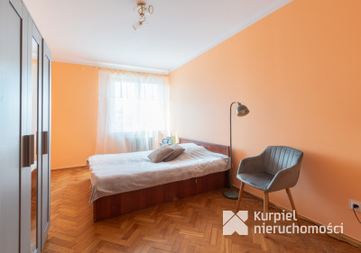 Os. Szkolne 2 pokojowe z oddzielną kuchnią