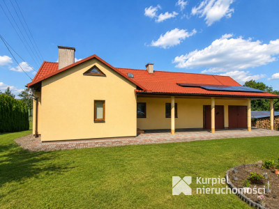 Orzechowce niewielki parterowy dom