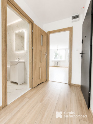 Komfortowe mieszkanie-ul. Sikorskiego, 35 m²