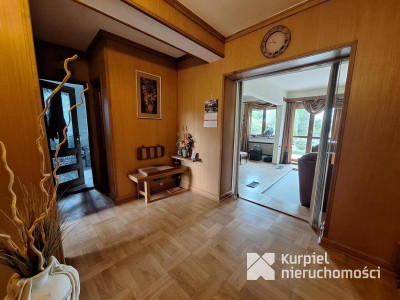 Wyjątkowy dom z prywatnym kortem tenisowym
