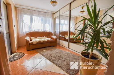 Dom 180 m² w Zapałowie – przestronna nieruchomość