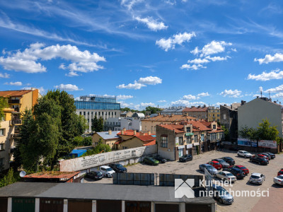 Kraszewskiego 2 pokoje z loggią 3 piętro