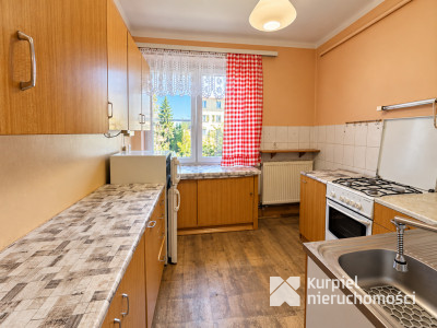 Mieszkanie na 1 piętrze blok Kraszewskiego