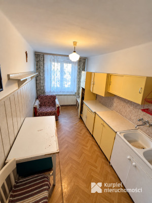 Mieszkanie 52 m², 2 pokoje, blisko centrum, pasaż