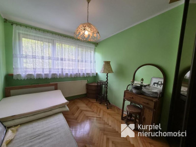 Dom typu szeregówka na widokowej działce