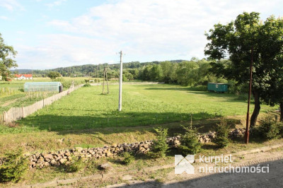 Obiekt komercyjny na sprzedaż o pow. 1 000,00 m2